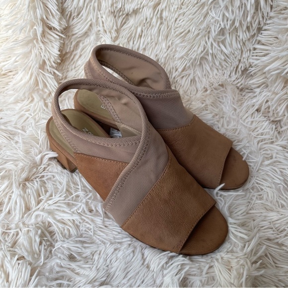 Eileen Fisher Luca Tumbled Nubuck Sandal latte beige open toe heeled size 5.5 - Picture 1 of 10